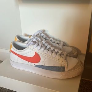 Low Top Nike Blazers